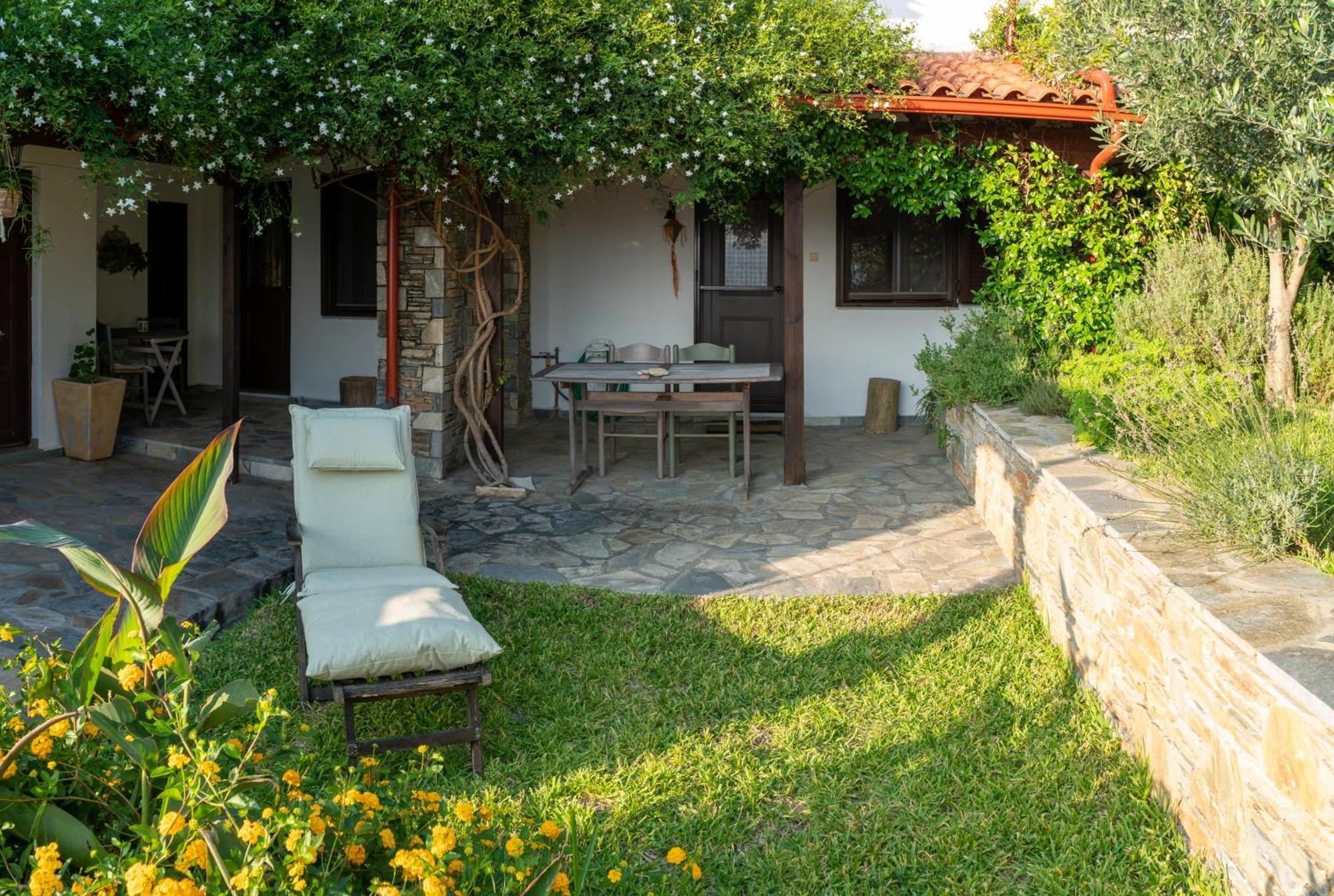 Villa Achinos Akhinos Exterior photo